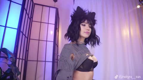 Snapshot of nekyra_san chatting on November 14, 2025, 12:31 am Mely Birthday party saturday night BYO online show from November 14, 2025, 12:31 am