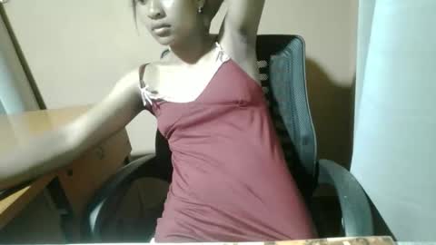 nelia_84 online show from April 27, 2026, 2:26 pm