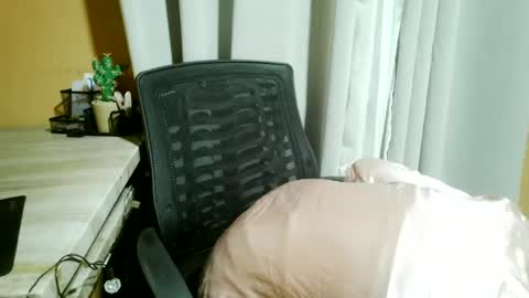 Snapshot of nelia_84 chatting on June 14, 2026, 2:24 am nelia_84 online show from June 14, 2026, 2:24 am