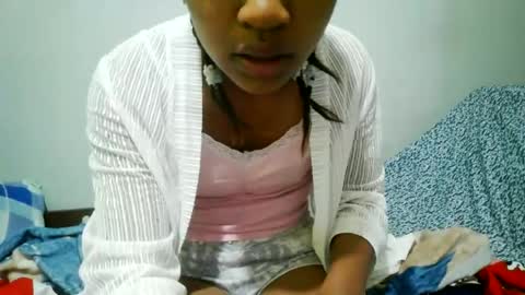 nelia_84 online show from July 6, 2026, 3:47 am