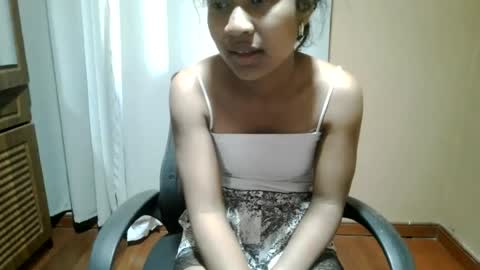 nelia_84 online show from July 17, 2026, 7:37 am