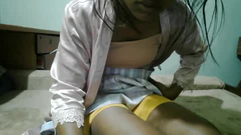 nelia_84 online show from July 19, 2026, 4:05 am