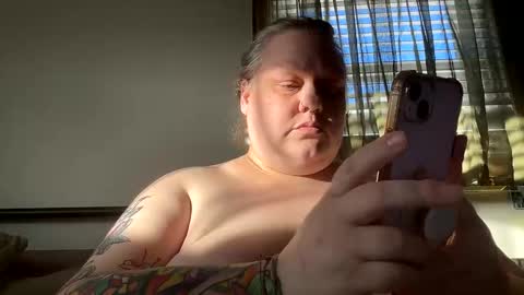 Nellie Atlas online show from February 4, 2026, 10:15 pm