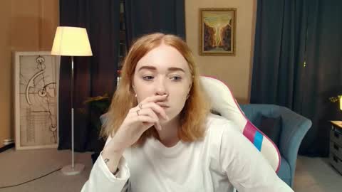 Nelli online show from November 20, 2025, 7:46 pm