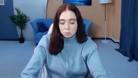 Nelli online show from May 14, 2026, 7:53 pm