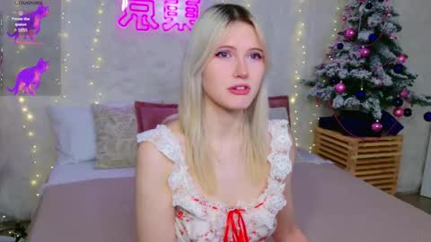 Snapshot of nellloyns chatting on December 20, 2025, 5:20 pm Nelly online show from December 20, 2025, 5:20 pm