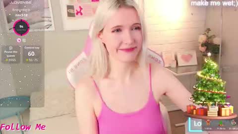 Snapshot of nellloyns chatting on March 7, 2026, 5:54 pm Nelly online show from March 7, 2026, 5:54 pm