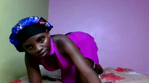 Snapshot of nelly_ebony5 chatting on June 30, 2026, 12:17 pm nelly_ebony5 online show from June 30, 2026, 12:17 pm