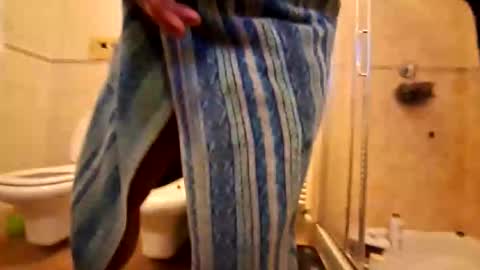 Snapshot of nembo1974 chatting on October 20, 2025, 6:41 pm boo online show from October 20, 2025, 6:41 pm