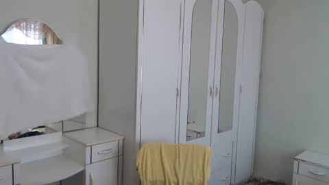 Snapshot of nenvol1 chatting on February 7, 2025, 9:58 am better ask online show from February 7, 2025, 9:58 am