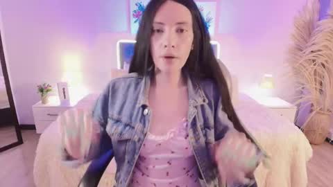 Snapshot of neo_sarah_ chatting on May 10, 2026, 3:44 am Sarah online show from May 10, 2026, 3:44 am