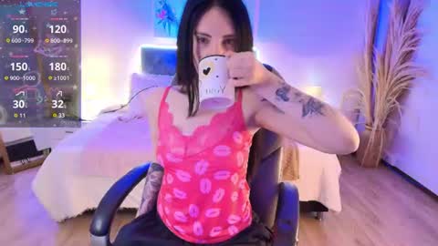 Snapshot of neo_sarah_ chatting on June 12, 2026, 3:27 am Sarah online show from June 12, 2026, 3:27 am