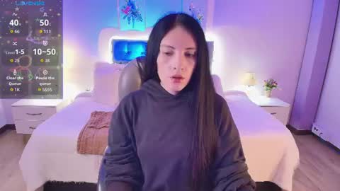 Snapshot of neo_sarah_ chatting on June 18, 2026, 3:29 am Sarah online show from June 18, 2026, 3:29 am