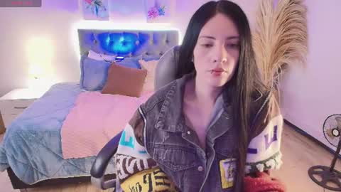 Snapshot of neo_sarah_ chatting on July 1, 2026, 3:41 am Sarah online show from July 1, 2026, 3:41 am