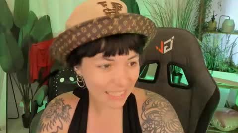 Snapshot of neogeisha28 chatting on July 31, 2026, 7:30 am Neo Geisha online show from July 31, 2026, 7:30 am