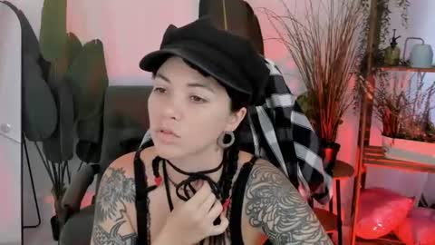 Snapshot of neogeisha28 chatting on August 3, 2026, 6:12 am Neo Geisha online show from August 3, 2026, 6:12 am