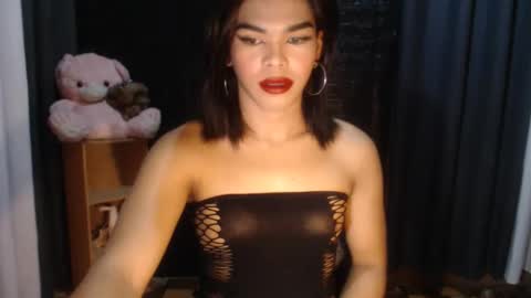Snapshot of neomi_hardcock chatting on September 12, 2025, 9:31 am neomi online show from September 12, 2025, 9:31 am