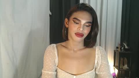 neomi online show from January 18, 2026, 5:17 pm