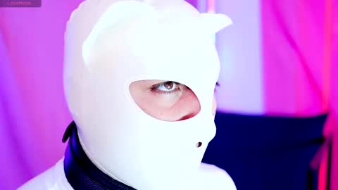Snapshot of neonaesthetrix chatting on February 19, 2025, 4:22 pm Neon Aesthetrix online show from February 19, 2025, 4:22 pm