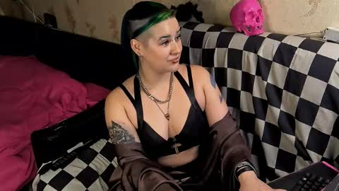 Snapshot of neonnectar_ chatting on November 26, 2025, 6:09 pm Ada online show from November 26, 2025, 6:09 pm