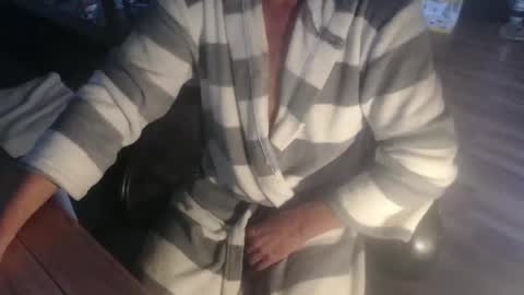 Snapshot of neptun1965 chatting on December 6, 2024, 9:43 am neptun1965 online show from December 6, 2024, 9:43 am