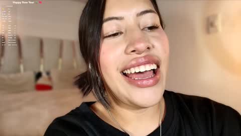 Helena    Every Friday new video for my fan club loves  online show from December 31, 2024, 8:02 pm