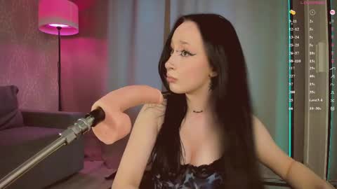Lina Liza Emily and Grace online show from May 1, 2026, 11:48 am