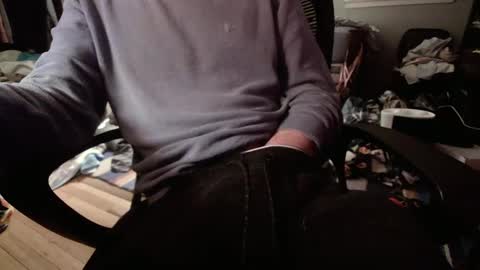 nerdyboi22 online show from February 26, 2025, 5:53 am