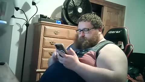 Snapshot of nerdychub4fun chatting on December 4, 2024, 1:03 am nerdychub4fun online show from December 4, 2024, 1:03 am