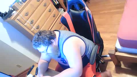 Snapshot of nerdychub4fun chatting on December 27, 2024, 5:20 am nerdychub4fun online show from December 27, 2024, 5:20 am