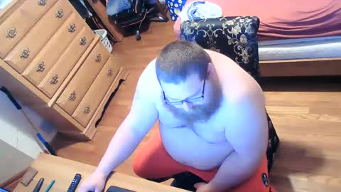 Snapshot of nerdychub4fun chatting on March 5, 2025, 10:43 pm nerdychub4fun online show from March 5, 2025, 10:43 pm