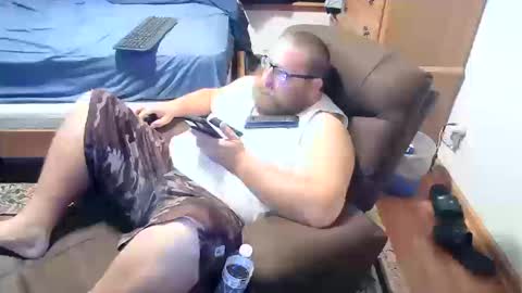 Snapshot of nerdychub4fun chatting on October 17, 2025, 1:42 am nerdychub4fun online show from October 17, 2025, 1:42 am