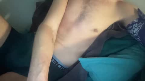 Snapshot of nerdydong chatting on January 3, 2025, 8:11 pm Xavy online show from January 3, 2025, 8:11 pm