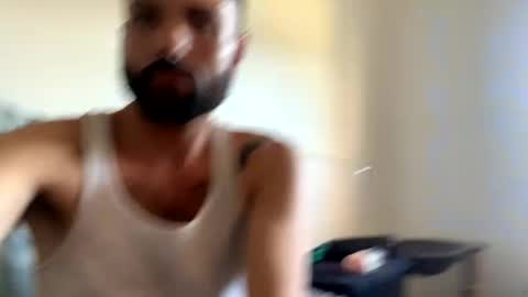 nutsteraj online show from December 22, 2025, 4:37 pm