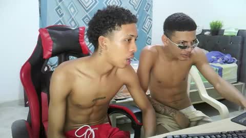 Snapshot of nerek_master chatting on December 2, 2025, 9:32 pm nerek master online show from December 2, 2025, 9:32 pm