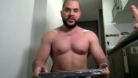 Snapshot of neron_xxl chatting on November 24, 2025, 11:48 pm neron XXL online show from November 24, 2025, 11:48 pm