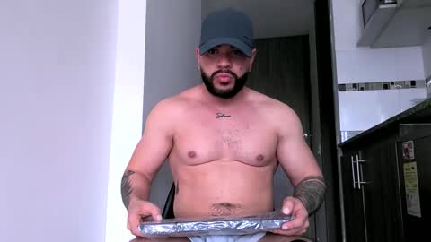 Snapshot of neron_xxl chatting on November 30, 2025, 1:26 pm neron XXL online show from November 30, 2025, 1:26 pm
