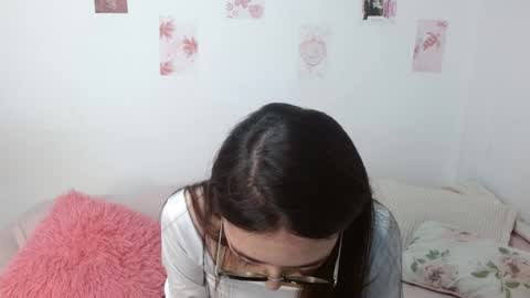 Nessa online show from July 31, 2026, 3:39 am