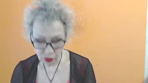 NessyJenixs online show from February 20, 2026, 8:38 am