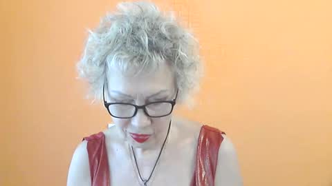 Snapshot of nessyjenixs chatting on June 10, 2026, 7:29 am NessyJenixs online show from June 10, 2026, 7:29 am