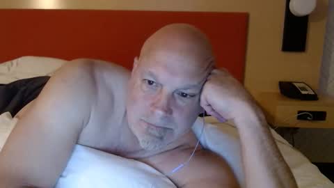 nethggoes85 online show from March 30, 2026, 4:46 am