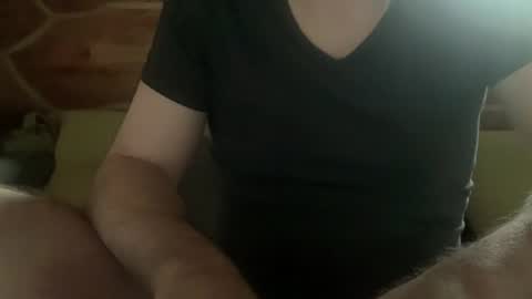 Neu242Gierig online show from July 27, 2026, 5:47 am