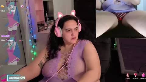 Snapshot of nevermakeawish chatting on February 5, 2025, 3:45 am Wishs Playground online show from February 5, 2025, 3:45 am