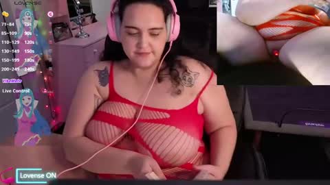 Snapshot of nevermakeawish chatting on February 6, 2025, 3:48 am Wishs Playground online show from February 6, 2025, 3:48 am