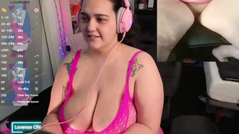 Snapshot of nevermakeawish chatting on February 21, 2025, 3:34 am Wishs Playground online show from February 21, 2025, 3:34 am