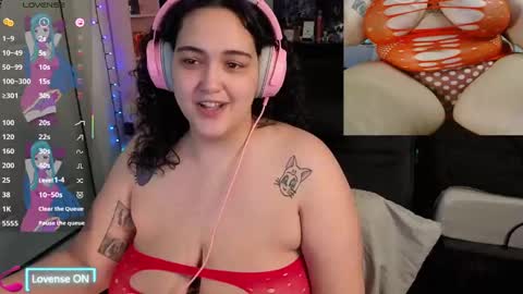 Snapshot of nevermakeawish chatting on March 5, 2025, 8:42 pm Wishs Playground online show from March 5, 2025, 8:42 pm