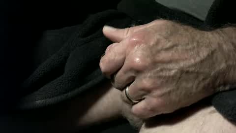 nevrsaynevr2000 online show from October 2, 2025, 1:45 am