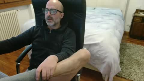 simi online show from March 1, 2026, 12:40 pm