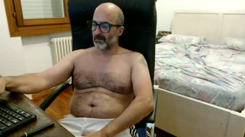 Snapshot of new_simi_74 chatting on June 16, 2026, 6:54 pm simi online show from June 16, 2026, 6:54 pm