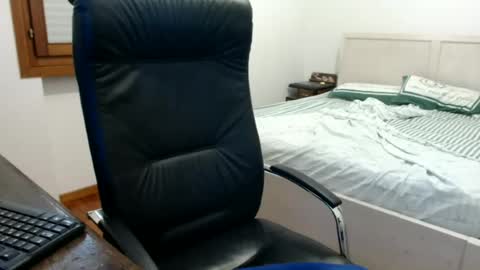 Snapshot of new_simi_74 chatting on June 30, 2026, 6:09 pm simi online show from June 30, 2026, 6:09 pm